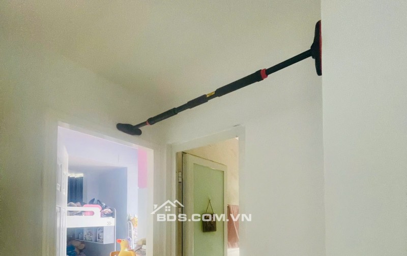 Bán căn hộ 3PN 98m2 tại Lý Thường Kiệt Q11, Tầng 8 Full nội thất