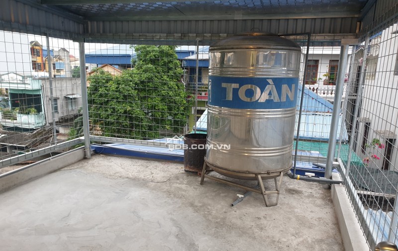 BÁN NHÀ ĐẸP 1.78 TỶ 2.5 TẦNG 40M2 NGÕ ĐƯỜNG TRƯỜNG CHINH