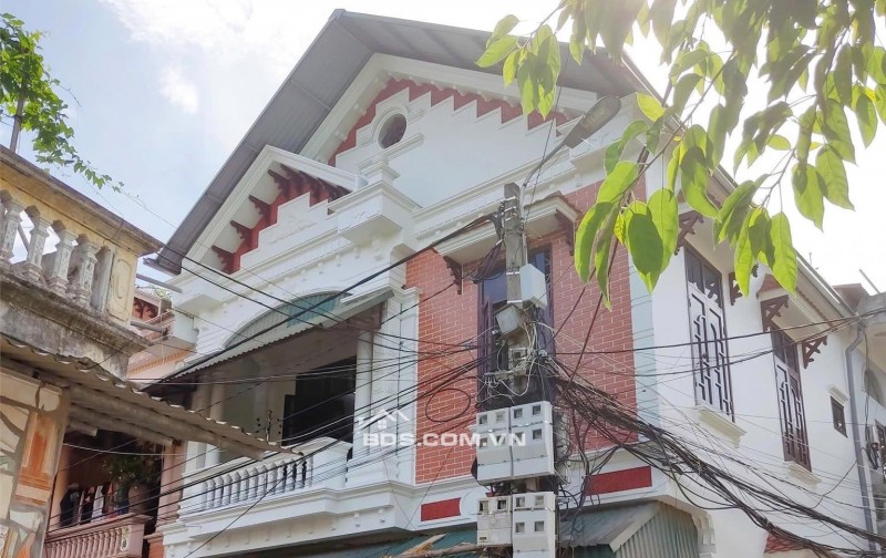 Chính chủ bán nhà 2 mặt tiền 60m2 Phố Nguyễn Thái Học, Gia Cẩm, trung tâm Việt Trì