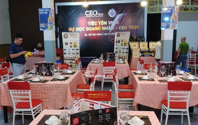 Do không có thời gian quản lý, mình cần sang nhượng lại nhà hàng đang hoạt động ổn định