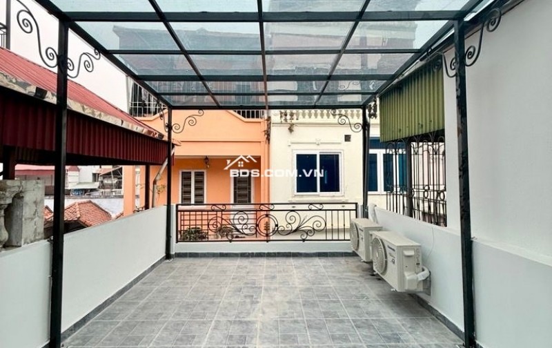 Bán nhà Trần Khát Chân 66m2 ô tô cửa full nội thất chỉ 12 tỷ