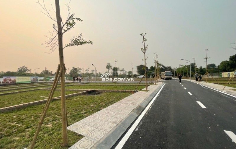 CHỈ 1 SUẤT NGOẠI GIAO: NGỠ NGÀNG MỨC GIÁ TẠI 