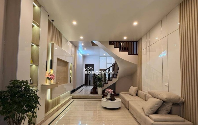 Bán Nhà Minh Khai, Hai Bà Trưng 52m, 4 tầng, mt 4.1m, giá 12.5 tỷ.