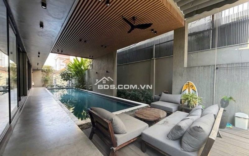 Biệt thự VIP Thảo Điền Q2 ngang 15m 580m2 4 tầng có thang máy tặng hồ bơi chỉ 135 tỷ.