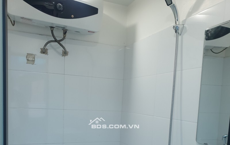 BÁN NHÀ ĐẸP 1.78 TỶ 2.5 TẦNG 40M2 NGÕ ĐƯỜNG TRƯỜNG CHINH