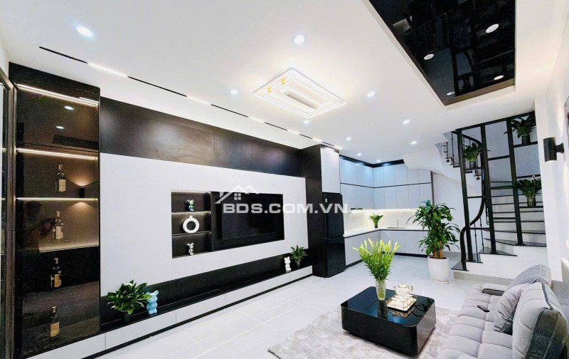 Bán Nhà Thịnh Quang, Đống Đa 36m, 4 tầng, mt 3.8m, giá 9.5 tỷ