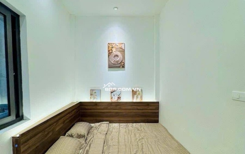 Bán Nhà Trương Định, Hoàng Mai 35m, 4 tầng, mt 4.6m, giá 8.8 tỷ.