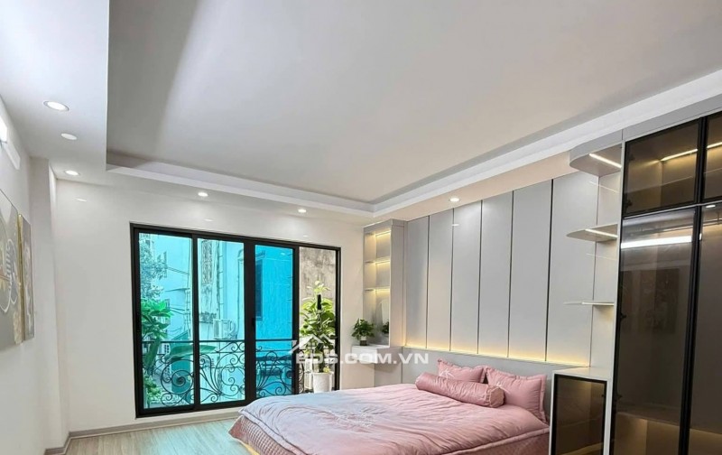 Bán Nhà Thang Máy Giải Phóng, Hoàng Mai 33m, 6  tầng, mt 3.6m, giá 8.68 tỷ.