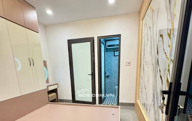 Bán Nhà Ở Luôn Vĩnh Hưng, Hoàng Mai 18m, 3 tầng, mt 3.2m, giá 1.68 tỷ.