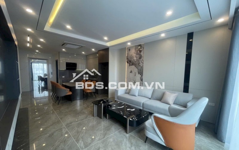 HIẾM! NHÀ NGỌC THỤY – THANG MÁY – Ô TÔ NGỦ TRONG NHÀ – FULL NỘI THẤT – Ở NGAY