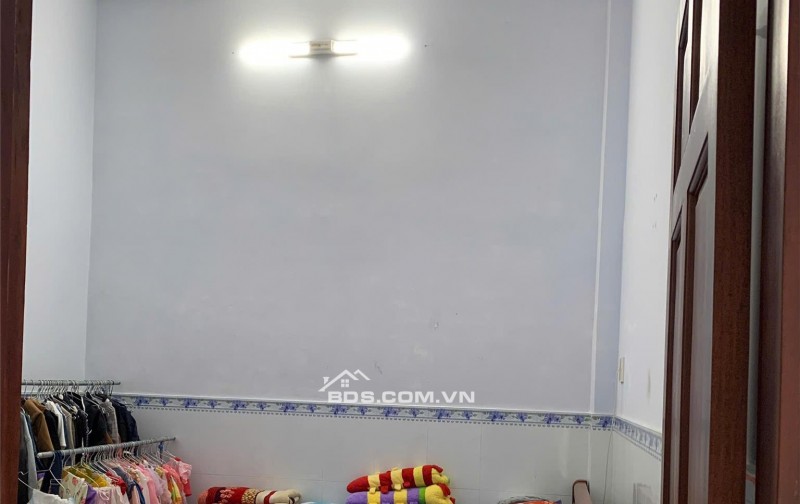 Bán nhà riêng tại đường Xoài Đôi, xã Long Trạch, Cần Đước, Long An, 2 tỷ, 100m2