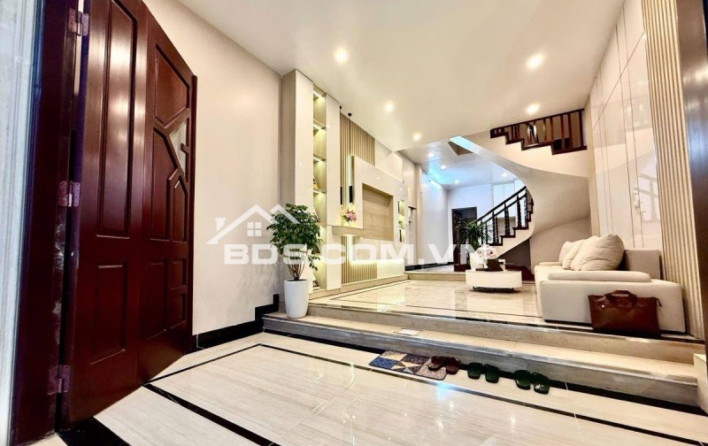 Bán Nhà Minh Khai, Hai Bà Trưng 52m, 4 tầng, mt 4.1m, giá 12.5 tỷ.