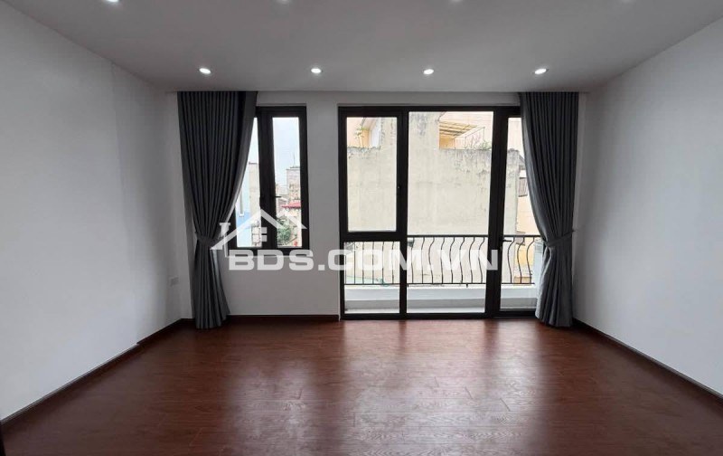 Bán Nhà Minh Khai, Gốc Đề, Hoàng Mai 24/28m, 4 tầng, mt 4.8m, giá 6.86 tỷ