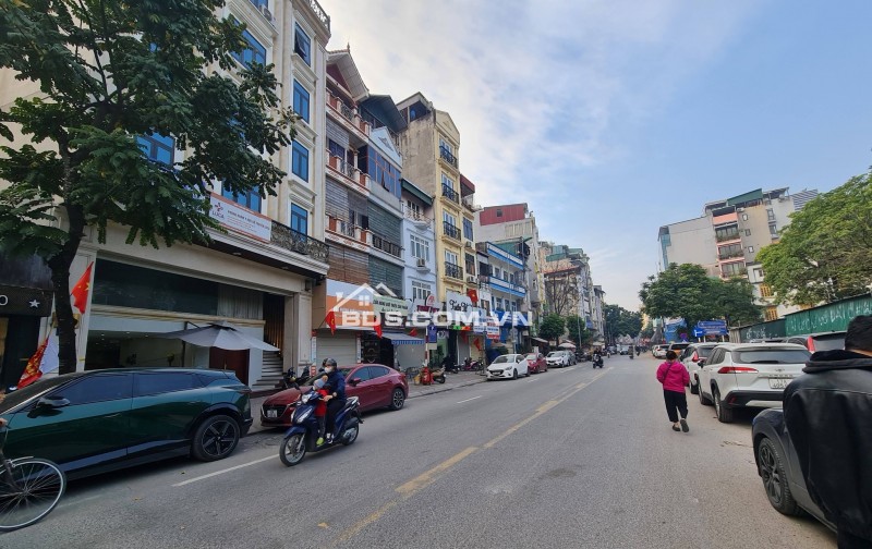 TÒA NHÀ MẶT PHỐ HỢP NHẤT BUILDING 9 TẦNG TRUNG TÂN ĐỐNG ĐA