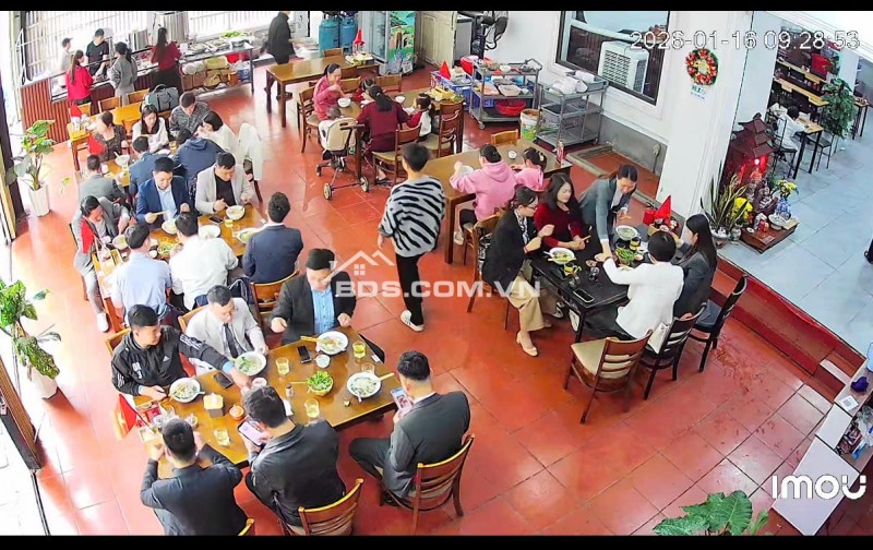 Do công việc bận dộn nên E cần sang nhượng nhà hàng hoặc kết hợp kinh doanh