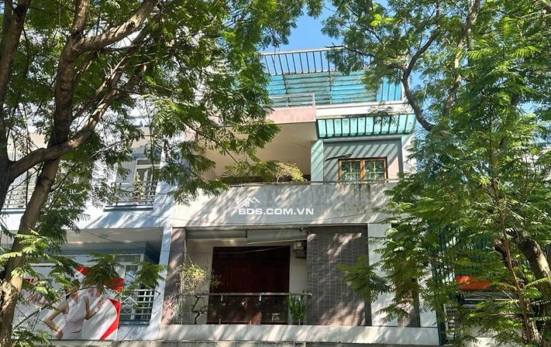 Cho thuê nhà mặt đường Quang Lai, Tứ Hiệp thích hợp vừa làm văn phòng và ở nhà đẹp