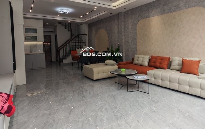 SIÊU PHẨM NGỌC THỤY – 66M² – 5 TẦNG THANG MÁY – SÁT QUY HOẠCH 17M – TƯƠNG LAI MẶT PHỐ