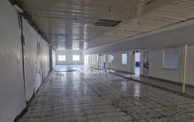 Cho thuê kho xưởng giá tốt 1800m2 Tân Thới Nhất Quận 12