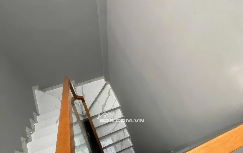 [PHƯỜNG BÀN CỜ] BÁN NHÀ 5 TẦNG NGAY KHU CHỢ BÀN CỜ – 35M² – GIÁ 8.9 TỶ