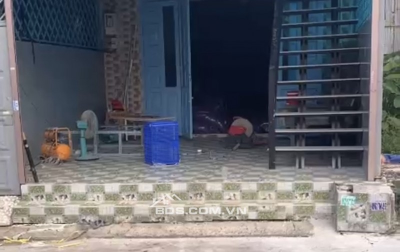 Bán/cho thuê kho xưởng nhỏ Thạnh Lộc Quận 12, gần trường Điện