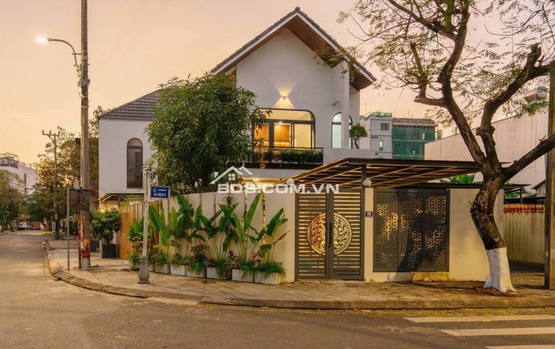 Biệt thự 2 mặt tiền Nam Việt Á