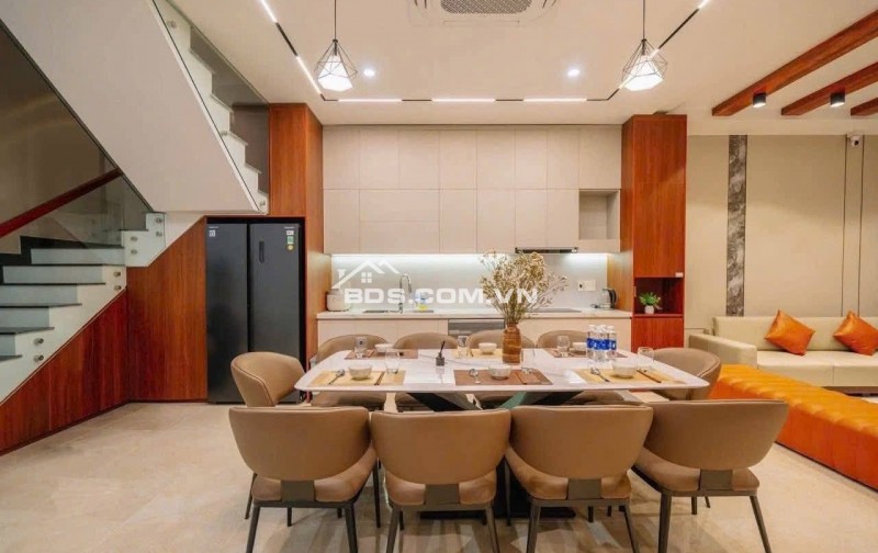 Biệt thự 2 mặt tiền Nam Việt Á