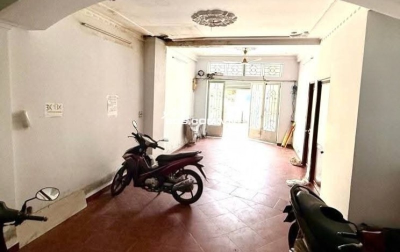 Ngộp bak - 6 Tỷ 6 - 115m² , 3 tầng thu từ 35tr/th- Hẻm Xe Hơi đường Phạm Văn Đồng