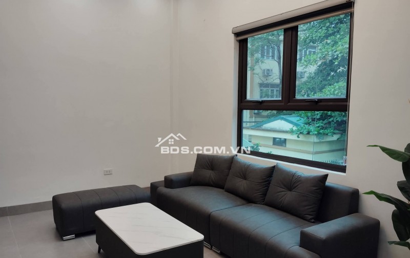 Chị lan gủi bán căn nhà mới xây- vĩnh quỳnh - 38m - 5 tầng