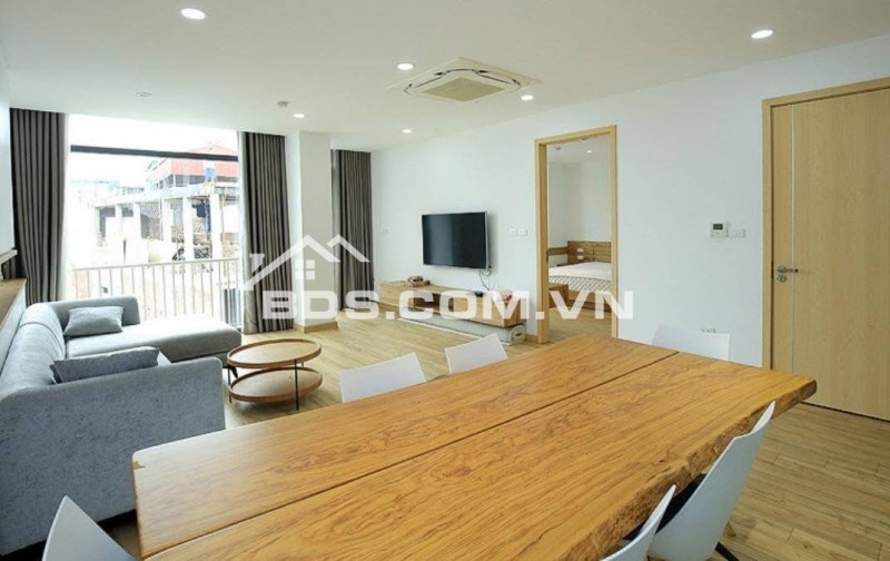 CHÂN DÀI APARTERMENT PHỐ XUÂN DIỆU CẦN  ĐẠI GIA RƯỚC VỀ GẤP-DIỆN TÍCH SIÊU KHỦNG ~200m2-MẶT TIỀN ĐÁ BÓNG-GẤP ĐÔI NHÀ HÀNG XÓM ~10m