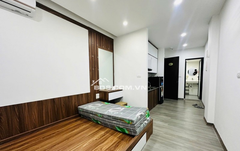 GIÁ RẺ BẤT NGỜ-CHỈ 1 CĂN DUY NHẤT TẠI PHỐ NGUYỄN NGỌC VŨ-TRUNG TÂM CỦA TRUNG TÂM - 35 PHÒNG KHÉP KÍN - KHAI THÁC ĐỈNH NÓC KỊCH TRẦN 2.2 TỶ/NĂM-Ô TÔ ĐỖ CỬA KHÔNG KỂ NGÀY ĐÊM-