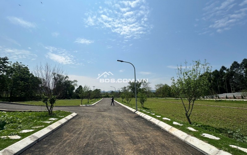 Chỉ từ 360 tr quý anh chị và nhà đầu tư sở hũu lô đất vàng kim bôi. Hòa bình