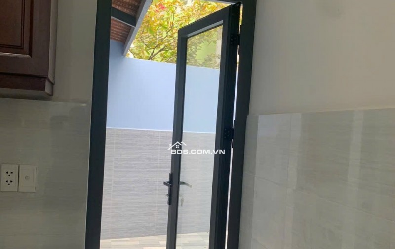 BÁN NHÀ HẺM 8M PHẠM ĐĂNG GIẢNG  DT 4.5 X 30 Nở Hậu Hậu 6m Giá 8.5 Tỷ