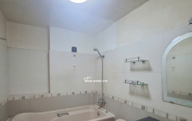  HXH XE TẢI – 5 TẦNG – 7PN – 4÷14M – LẠC LONG QUÂN Q11 – 9.5 TỶ 