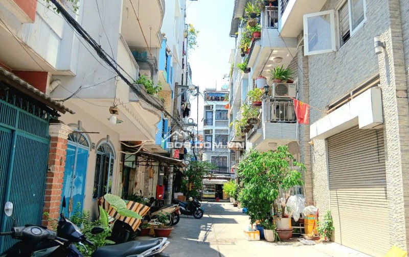 Nhà đẹp HXH Trần Bình Trọng,-3,2×9M-Q5 – 4 tầng – giá 6,3 tỷ TL