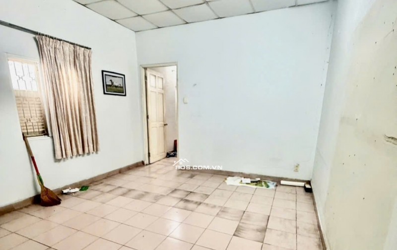 HXH 6M NƠ TRANG LONG – BÌNH THẠNH- 4,1×18M -SÁT MẶT TIỀN – CHỈ 8,9 tỷ