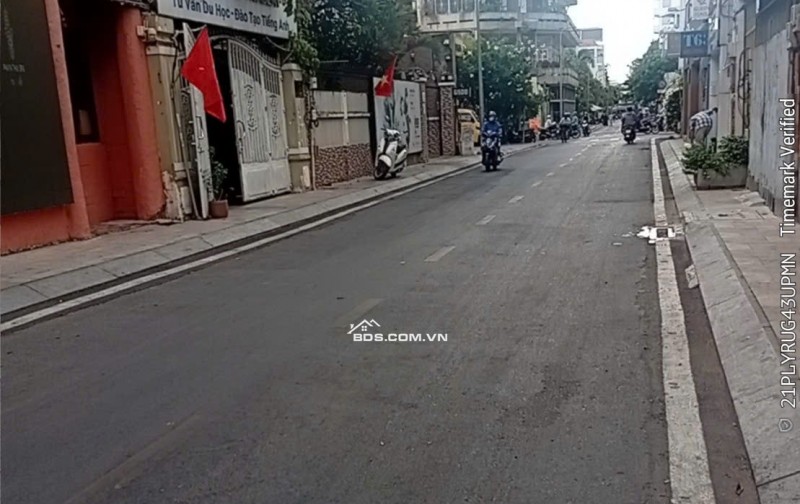 ĐẶNG DUNG- Q1 – NGANG LỚN 9.6M – SẴN DÒNG TIỀN – 17 TỶ 9