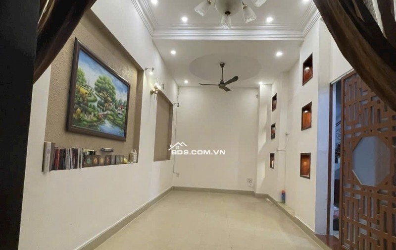 ĐẶNG DUNG- Q1 – NGANG LỚN 9.6M – SẴN DÒNG TIỀN – 17 TỶ 9