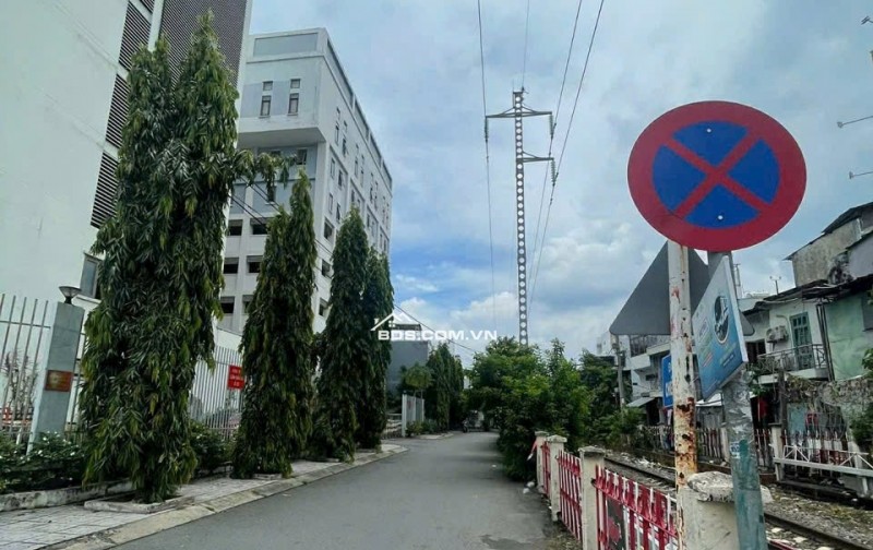  CHỐT GẤP 4.2x19m NỞ HẬU 5M – DÒNG TIỀN 80TR – SÁT HOÀNG VĂN THỤ CHỈ 17 TỶ 8