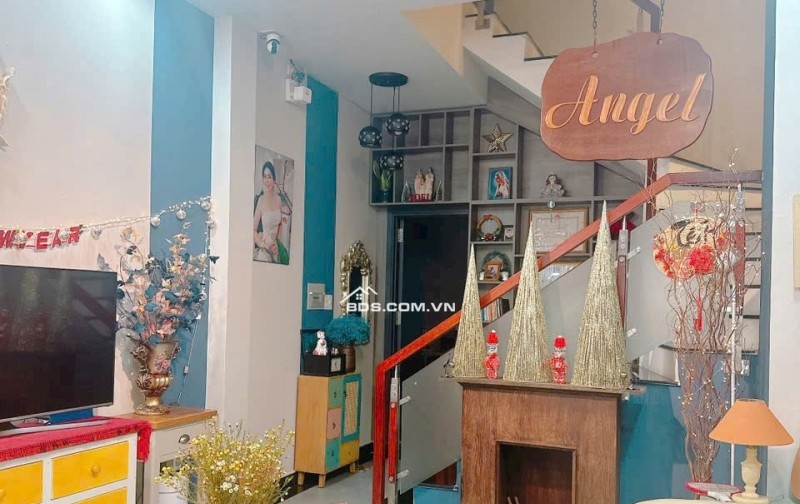 NHÀ ĐẸP Ở NGAY – MT NGUYỄN TRỌNG TUYỂN – 6PN – FULL NỘI THẤT – 21 TỶ