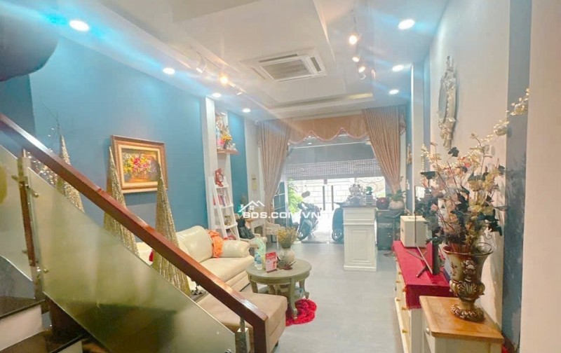 NHÀ ĐẸP Ở NGAY – MT NGUYỄN TRỌNG TUYỂN – 6PN – FULL NỘI THẤT – 21 TỶ