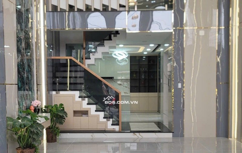 NHÀ GÓC 2 MẶT TIỀN –GÒ XOÀI- BÌNH TÂN THANG MÁY – NGANG 5M HIẾM – 9.7 TỶ