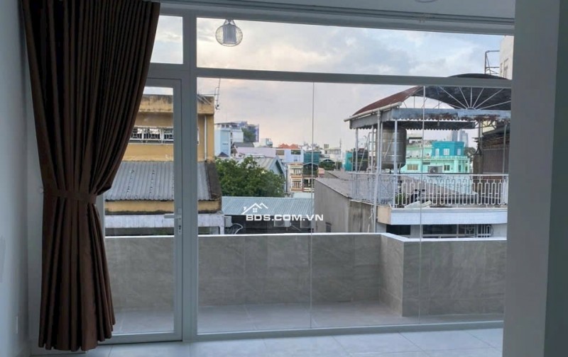 MT THẠCH THỊ THANH – DT 7.2×14M – QUẬN 1 CHỈ 43 TỶ