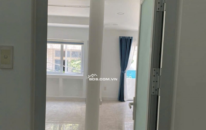 MT THẠCH THỊ THANH – DT 7.2×14M – QUẬN 1 CHỈ 43 TỶ