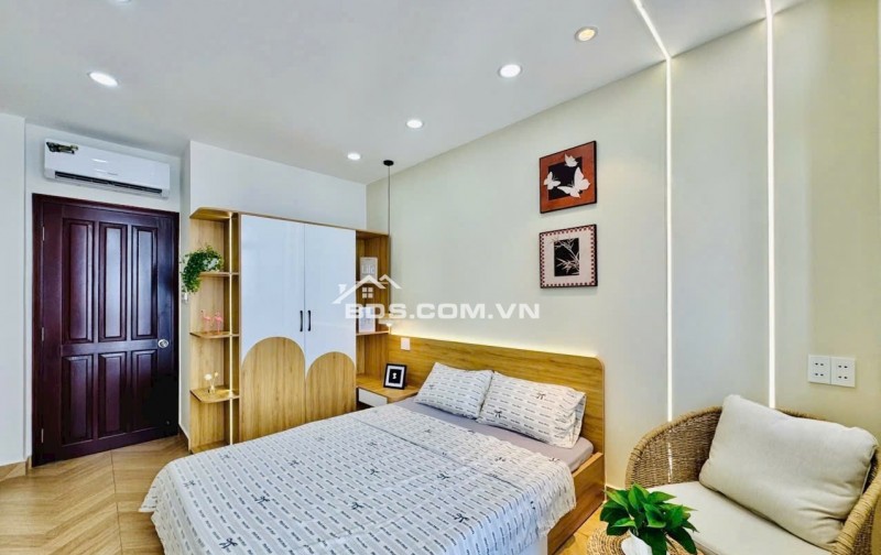 CHỐT NHÀ THÍCH QUẢNG ĐỨC – PHÚ NHUẬN – 3,05×15M – 4 TẦNG BTCT – 5PN – 7.75 TỶ