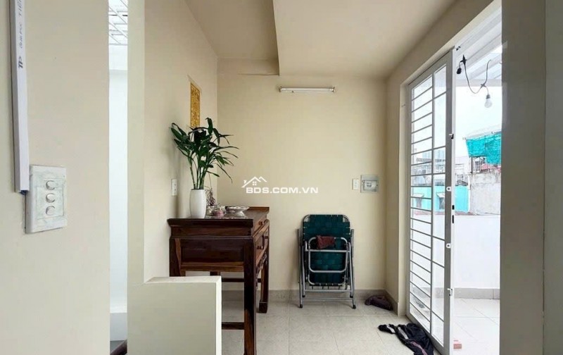 TRUNG TÂM LÝ THÁI TỔ – 3.8×8M – 4 TẦNG – GIÁ CHỈ 6,6 TỶ