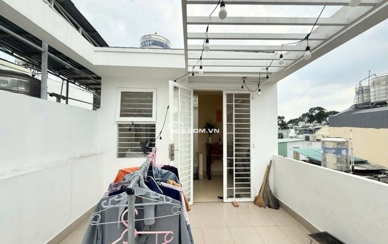 TRUNG TÂM LÝ THÁI TỔ – 3.8×8M – 4 TẦNG – GIÁ CHỈ 6,6 TỶ