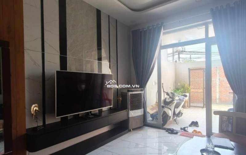 Nhà bán đường số 6 - 106m2 - 3 Tầng - p.Long Bình - Thủ Đức