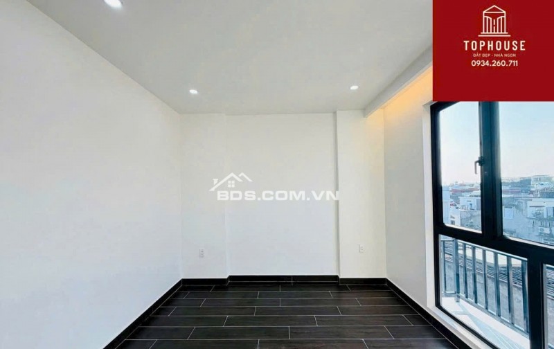 - Bán Nhà Thiên Lôi Chợ Đôn - Diện tích 50m2 - 4 tầng xây mới đẹp - Ngõ rộng rãi , gần trường chợ