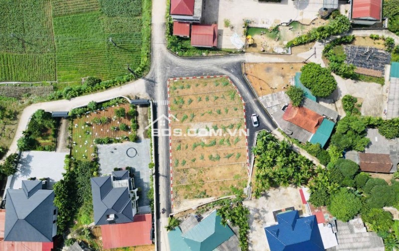 Chỉ 650tr sở hữu ngay 1 bds 2 mặt tiền tại trung tâm thành phố hoà bình tiện ích xung quanh