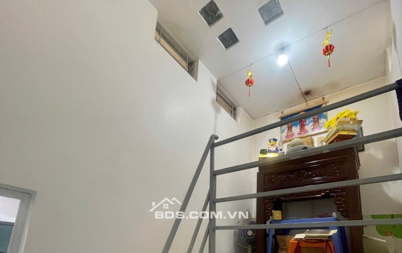 Gốc đình đông 54m2 x 2 tầng  - Bìa đỏ chính chủ